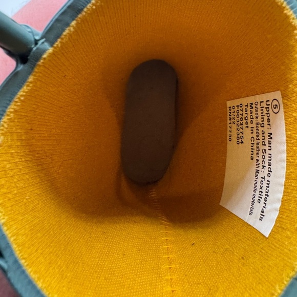 Target Toddler Size 5 Boys Blue Green and Yellow Dinosaur Rain Boots Rainboots - Picture 7 of 9